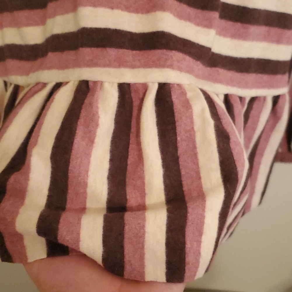 Top - Picture 5 of 6